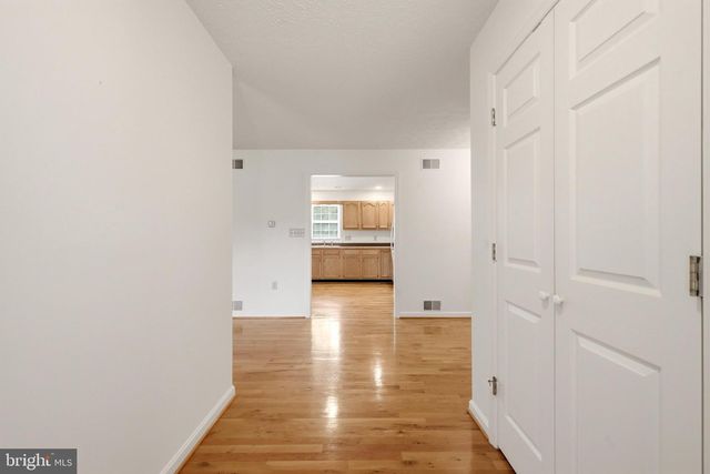 991 FRONT ROYAL PIKE, Winchester, VA 22602