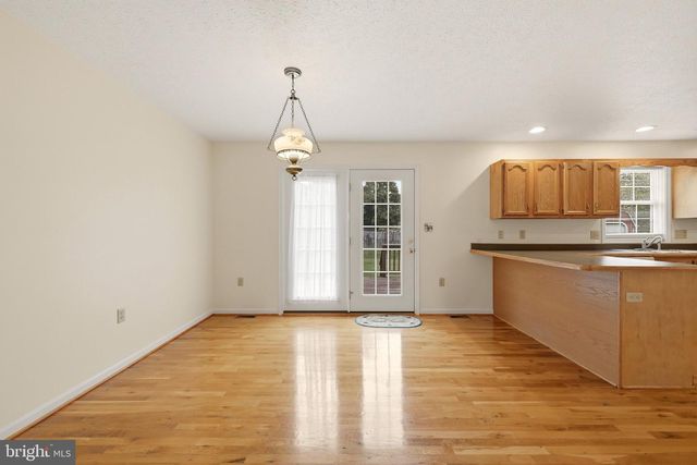 991 FRONT ROYAL PIKE, Winchester, VA 22602