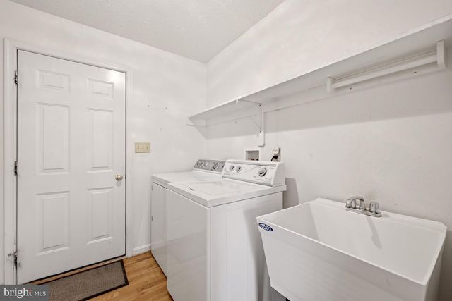 991 FRONT ROYAL PIKE, Winchester, VA 22602