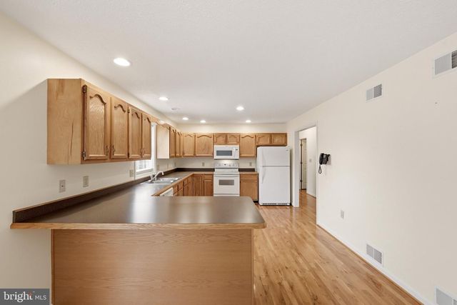 991 FRONT ROYAL PIKE, Winchester, VA 22602