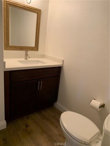 10226 Chaparral Way Unit B, Rancho Cucamonga, CA 91730