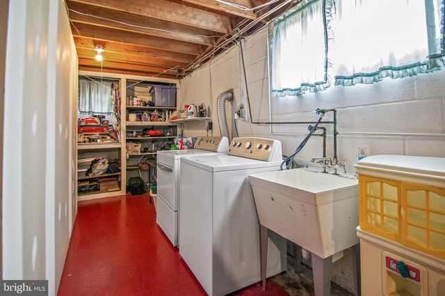 6503 PANORAMA DR, Sykesville, MD 21784