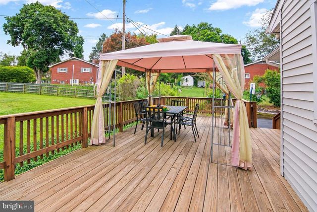 6503 PANORAMA DR, Sykesville, MD 21784