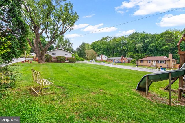 6503 PANORAMA DR, Sykesville, MD 21784