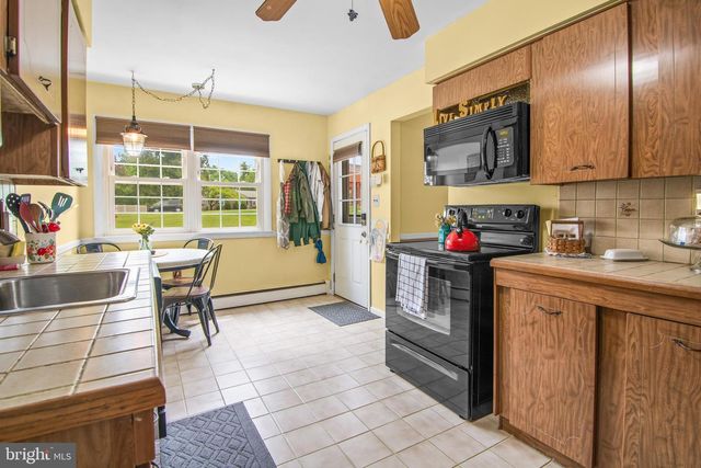 6503 PANORAMA DR, Sykesville, MD 21784