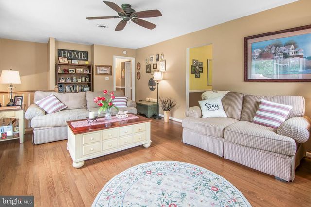 6503 PANORAMA DR, Sykesville, MD 21784