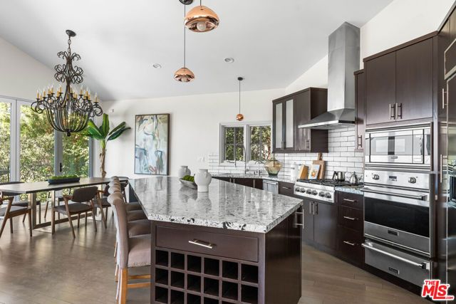 3782 Berry Drive, Studio City (los Angeles), CA 91604