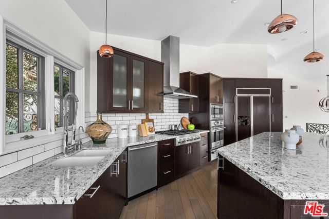 3782 Berry Drive, Studio City (los Angeles), CA 91604