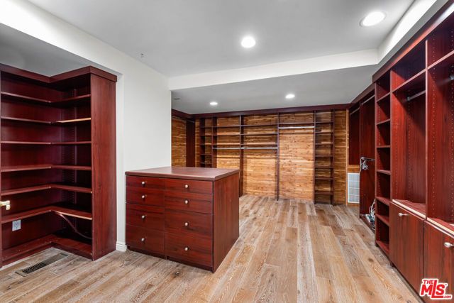 3782 Berry Drive, Studio City (los Angeles), CA 91604