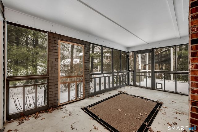 40 Homestead Lane, Avon, CT 06001