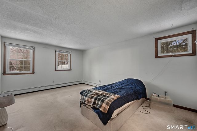 40 Homestead Lane, Avon, CT 06001