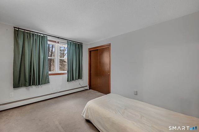 40 Homestead Lane, Avon, CT 06001