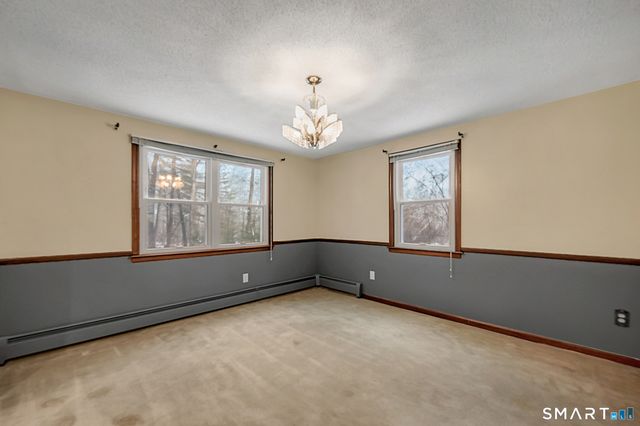 40 Homestead Lane, Avon, CT 06001