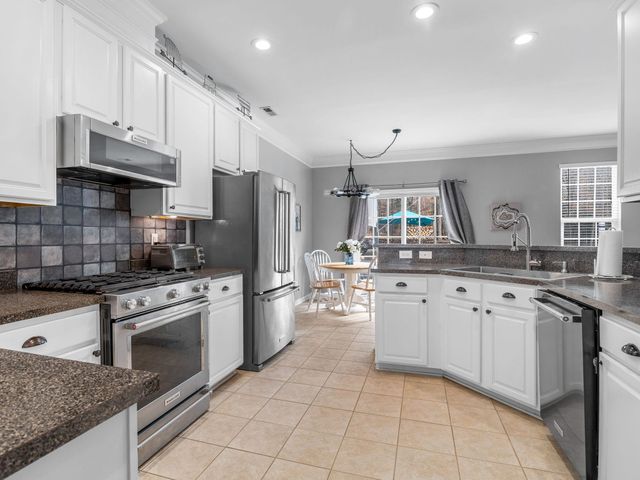 55 Killarney Lane, Greer, SC 29650