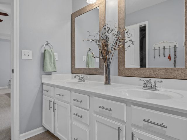 55 Killarney Lane, Greer, SC 29650