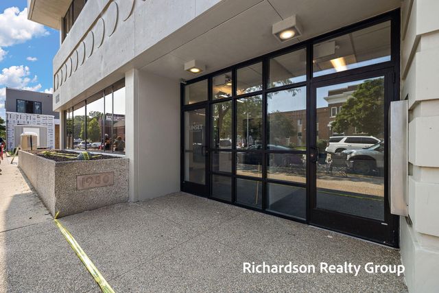 300 Washington Avenue 8, Grand Haven City, MI 49417