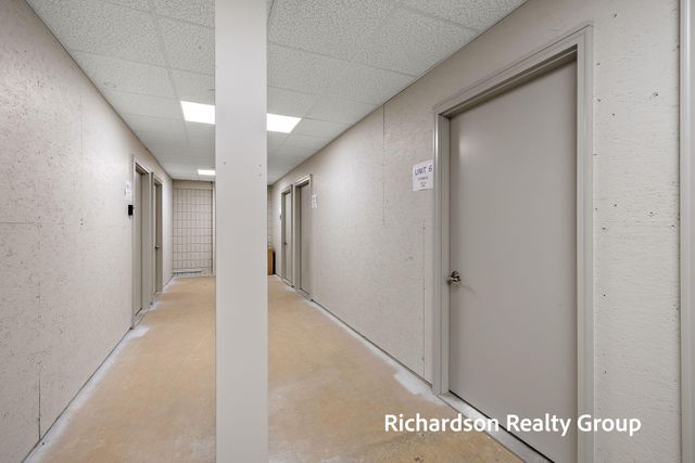 300 Washington Avenue 8, Grand Haven City, MI 49417