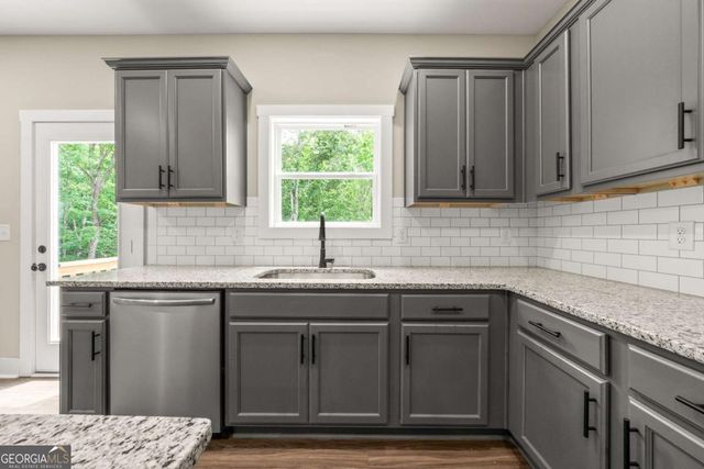 500 BENSON MEADOWS Drive, Dallas, GA 30157