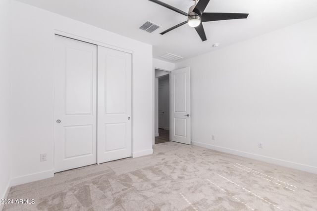 44312 N 44th Lane, New River, AZ 85087