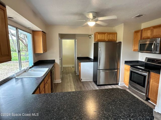 1101 Topliff Circle NE, Palm Bay, FL 32907