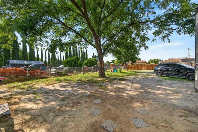 1005 Hawk Ave, Sacramento, CA 95833