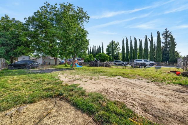 1005 Hawk Ave, Sacramento, CA 95833