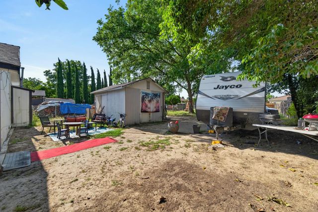 1005 Hawk Ave, Sacramento, CA 95833