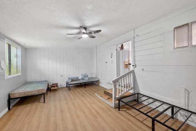 1005 Hawk Ave, Sacramento, CA 95833