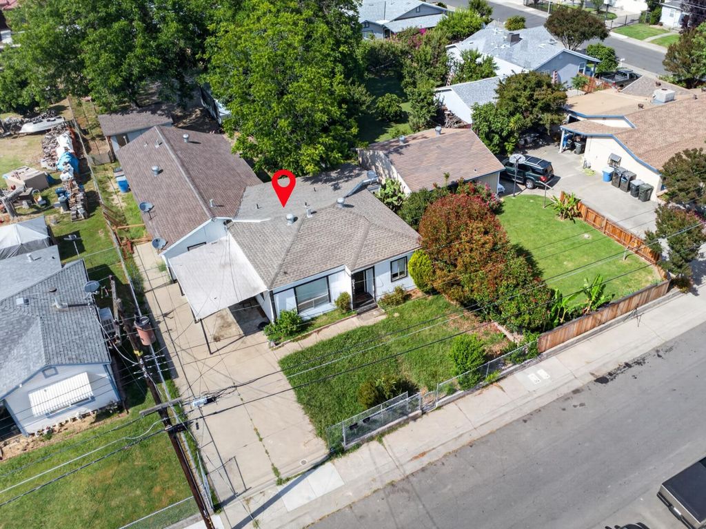 1005 Hawk Ave, Sacramento, CA 95833