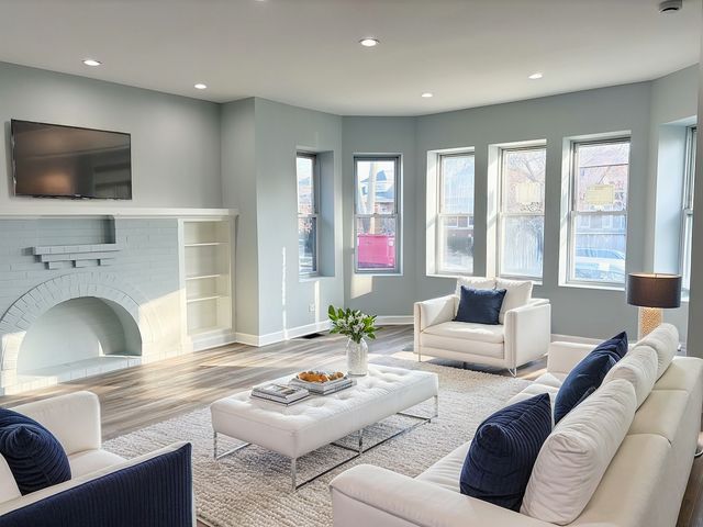 8630 S Bishop Street, Chicago, IL 60620