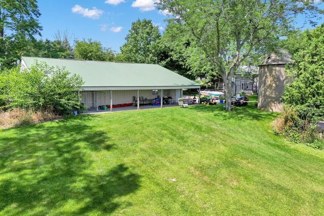 6386 Alpine DRIVE, West Bend, WI 53095