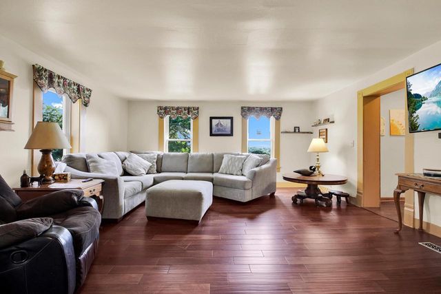 6386 Alpine DRIVE, West Bend, WI 53095