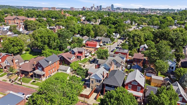 1946 Oakland Avenue, Covington, KY 41014