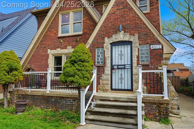 4612 Balfour Road, Detroit, MI 48224