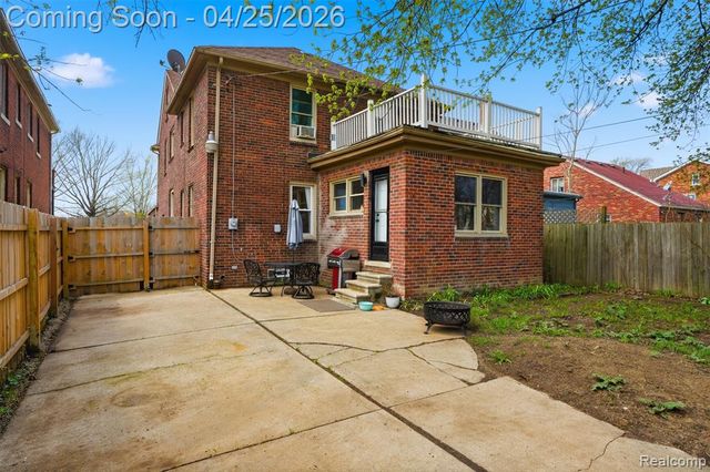 4612 Balfour Road, Detroit, MI 48224