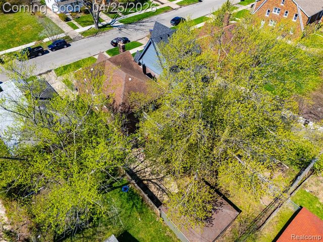 4612 Balfour Road, Detroit, MI 48224