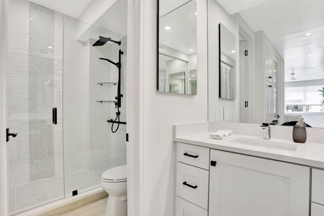 1149 Hillsboro Mile 112, Hillsboro Beach, FL 33062