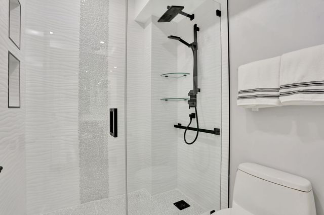 1149 Hillsboro Mile 112, Hillsboro Beach, FL 33062