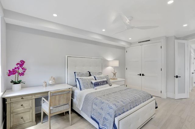 1149 Hillsboro Mile 112, Hillsboro Beach, FL 33062