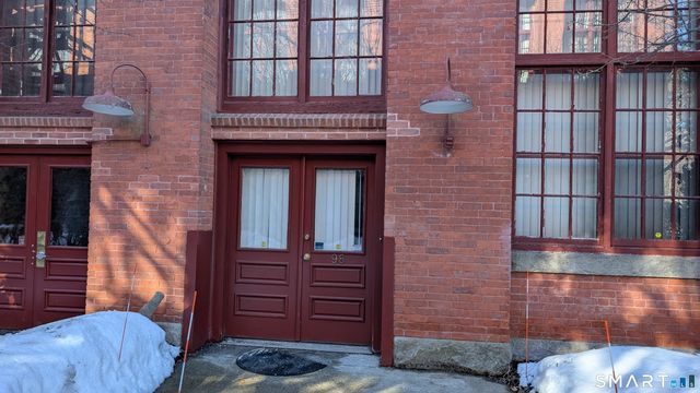 839 Main Street APT 98, Torrington, CT 06790