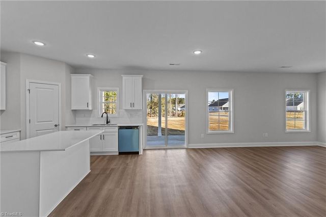 407 Pinnacle Drive, Randleman, NC 27317