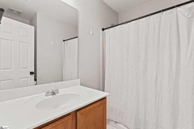 401 Plum Hill Way, Simpsonville, SC 29680