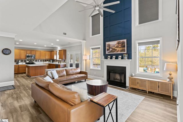 401 Plum Hill Way, Simpsonville, SC 29680