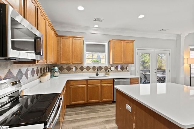 401 Plum Hill Way, Simpsonville, SC 29680