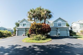 2132 Tama CIR 102, Naples, FL 34112