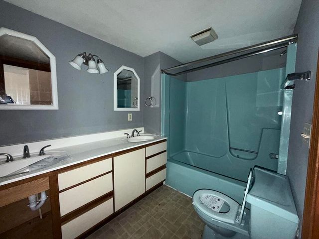 322 Burnham Street, Lowell, IN 46356