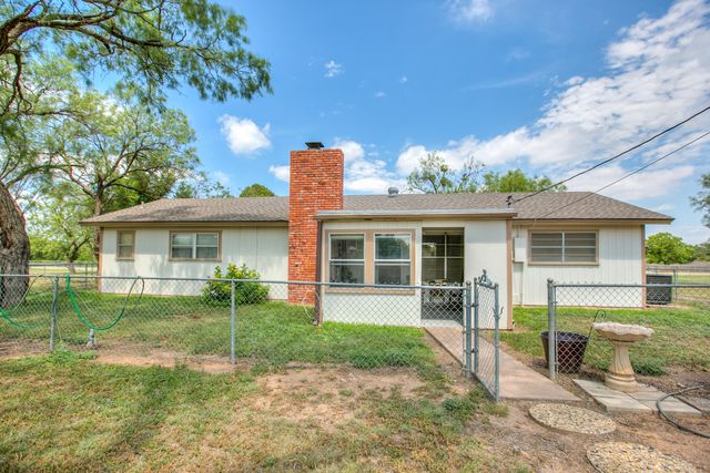 7686 Gladiola Avenue, San Angelo, TX 76901