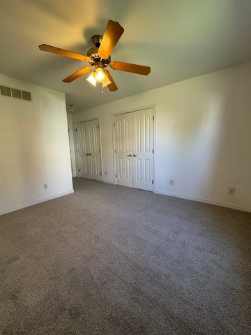 3836 Balmoral Drive 3836, Champaign, IL 61822