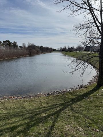 3836 Balmoral Drive 3836, Champaign, IL 61822