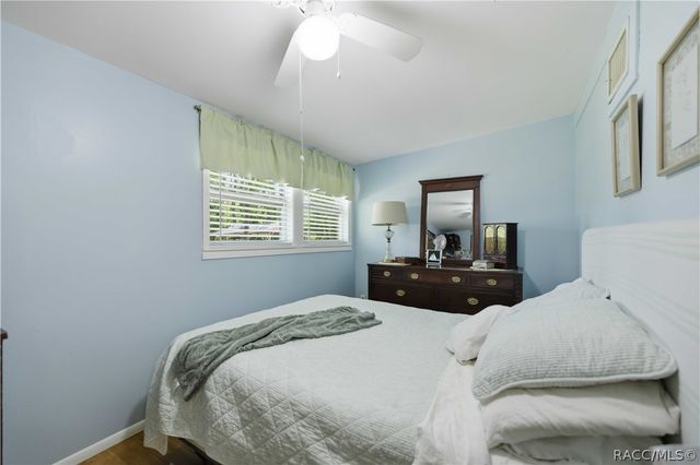 17631 SE 37th Avenue, Inglis, FL 34449